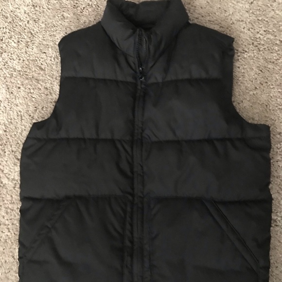 Old Navy Other - Girls nylon black puffer vest.